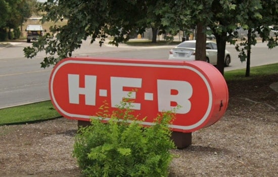 H-E-B Trials Apple Pay and Other Tap-to-Pay Options at Dallas Central Market Store