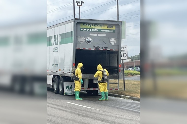 HAZMAT Incident Prompts Road Closures in Knoxville after Hydrochloric Acid Spill from Tractor-Trailer