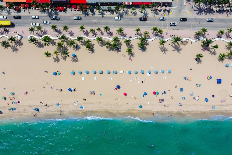 Heat Advisory Issued for Tampa Bay as Temperatures Soar, Residents Urged to Take Precautions Against Heat-Related Illnesses