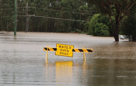 Heavy Rains Flood Houston and Southeast Texas, Forcing Road Closures and Water Rescues