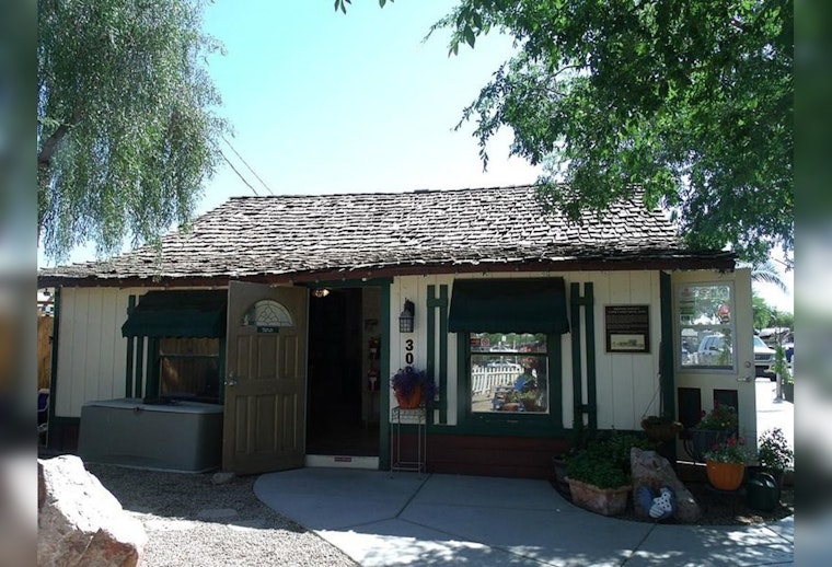 Historic Clare House in Gilbert Wins Extension Against Demolition as Community Rallies to Preserve Local Heritage