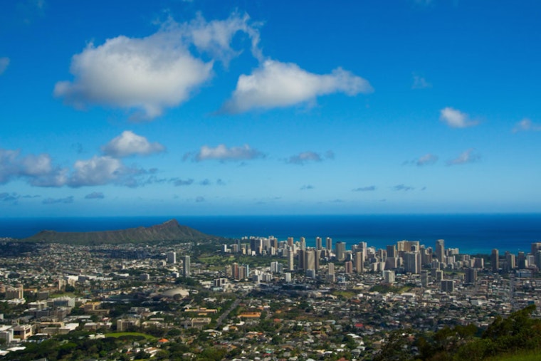 Honolulu Anticipates Stable, Dry Weather Through Friday as Trade Winds Ease