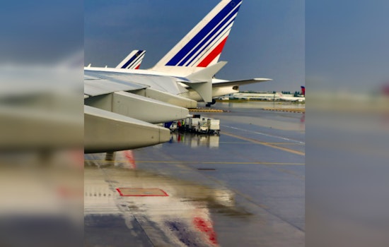 Houston Airports Face Major Disruptions as Hurricane Beryl Forces Over 650 Flight Cancellations