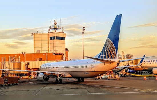 Houston Airports Rebound After Hurricane Beryl, Flight Operations Gradually Resuming Amid Clean-Up Efforts