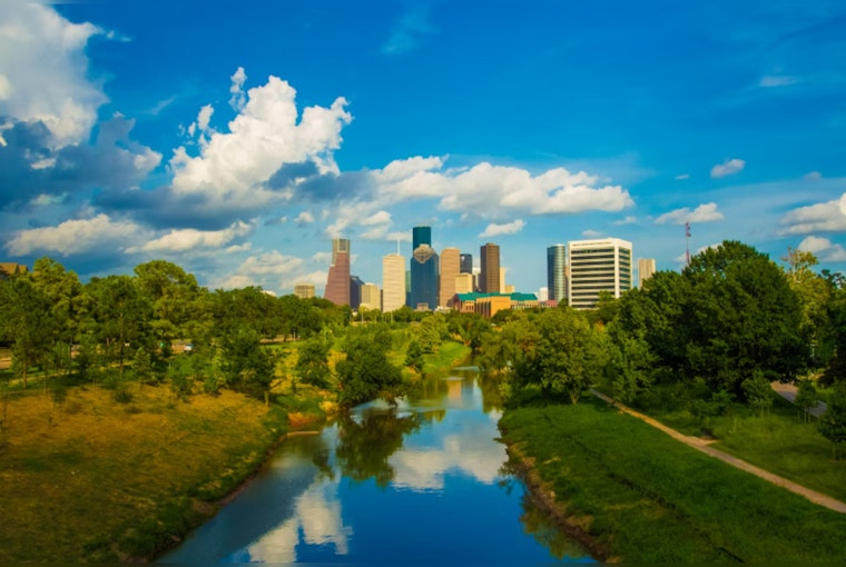 Houston Braces for High Heat with Chance of Showers, Saharan Dust to Affect Visibility