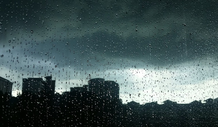 Houston Braces for Showers and Possible Thunderstorms, Northern and Central Plains on Alert for Severe Weather