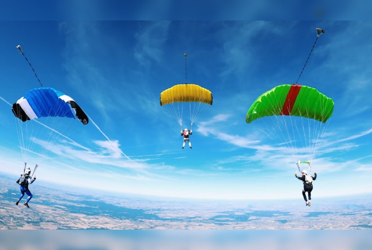 Houston Celebrates World Skydiving Day and President Bush's Centennial with "Fresh Heir Boogie" Event for Diverse Jumpers