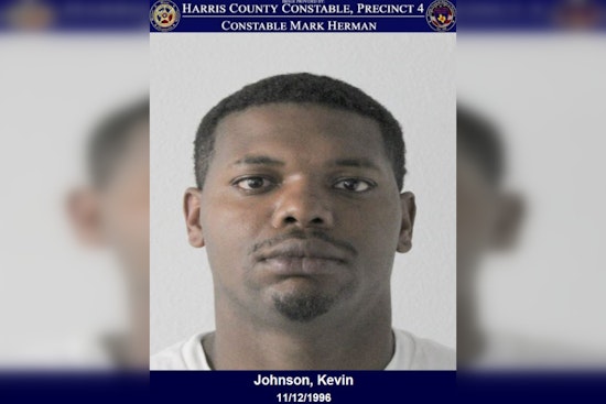 Houston Driver Arrested with 15 Open Warrants During Traffic Stop on Kuykendahl Road