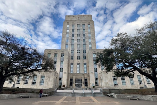 Houston Leaders Meet with CenterPoint Executives Over Inadequate Hurricane Response