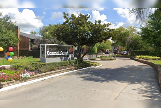 Houston Officer Hospitalized, Suspect Detained After Shooting Incident in Northwest Houston