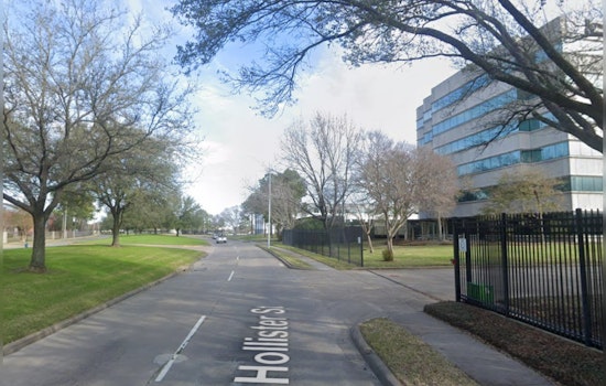 Houston Police Investigate After 4-Year-Old Dies in Hot Vehicle on Hollister Road