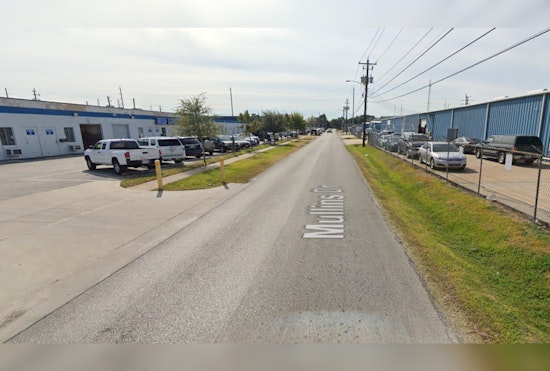 Houston Police Investigate Fatal Motorcycle Collision on Mullins Drive
