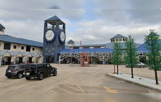Houston Unites in the Wake of Hurricane Beryl: Mattress Mack Opens Store as Shelter, Community Organizations Offer Aid