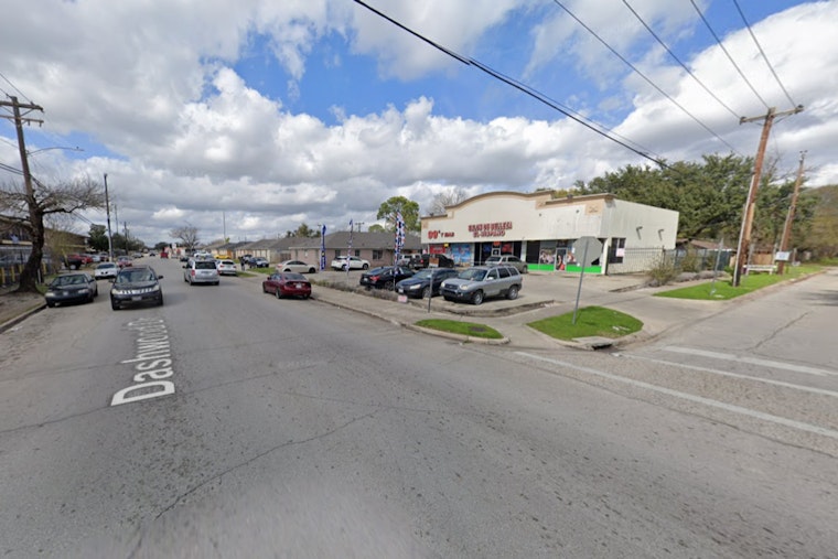 Houston Woman Charged with Abandoning Newborn in Dumpster Amid Texas' Contentious Climate on Child Welfare Laws