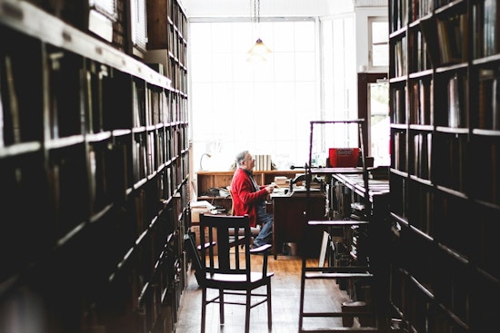 "I Love My Librarian" Award Seeks Submissions to Honor Community Shapers