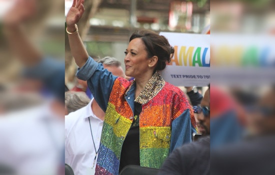 Illinois Governor J.B. Pritzker Backs Kamala Harris for President, Breaking Glass Ceiling in Biden's Absence