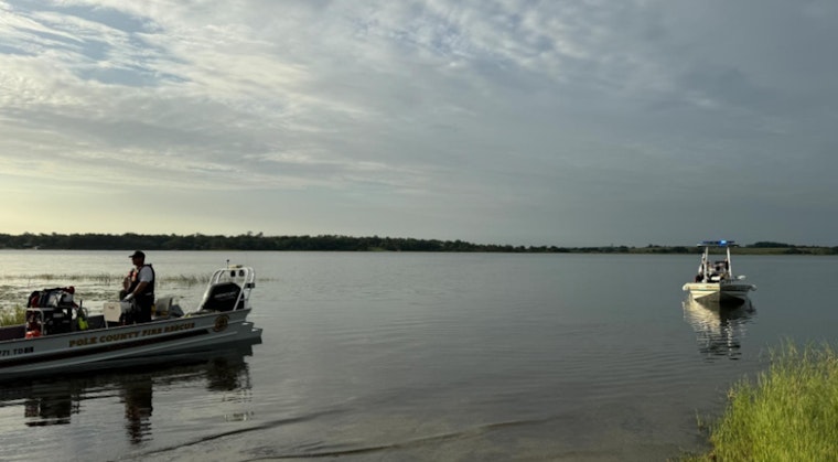 Kayaking Excursion Turns Tragic as Man Found Dead in Polk County's Lake Annie