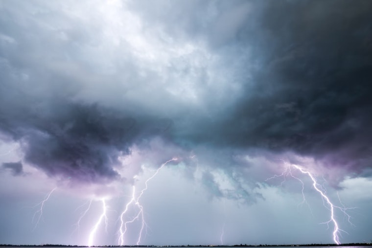 Knoxville Braces for Stormy Weather with Threat of Severe Conditions Today