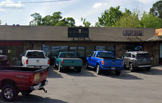 Knoxville Community Shaken: Two Dead, One Wounded in Early Morning Shooting Outside The Pint House