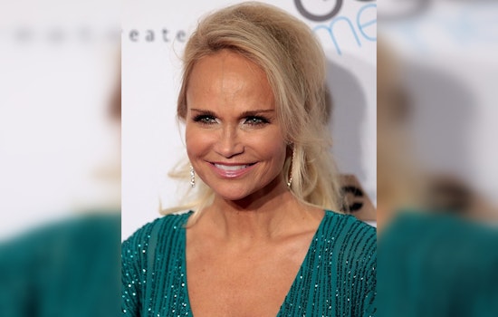 Kristin Chenoweth Shines in Pre-Broadway Premiere of "The Queen of Versailles" at Boston's Emerson Colonial Theatre