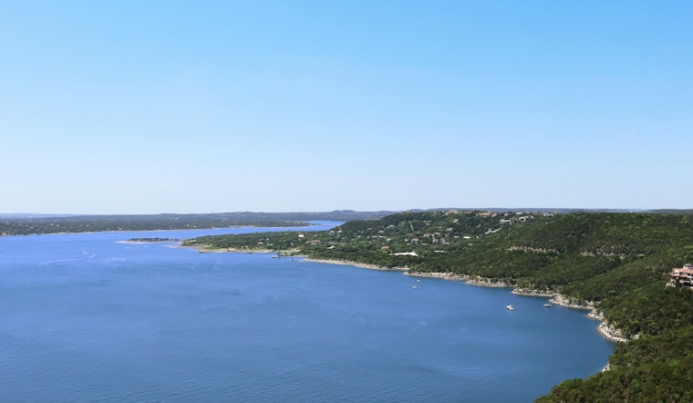Lake Travis Authorities Issue Alert Following Dog Death, Possible Toxic Algae Cause Under Investigation