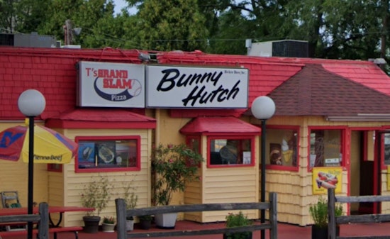 Lincolnwood's Novelty Golf & Games and Bunny Hutch Celebrate 75 Years with Diamond Jubilee Festivities
