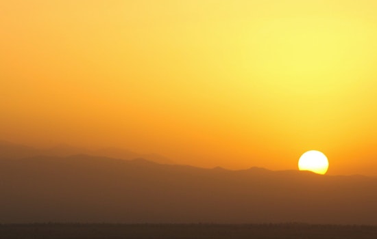 Los Angeles Issues Excessive Heat Warning; Public Cooling Centers Extend Hours Amidst Soaring Fourth of July Temperatures