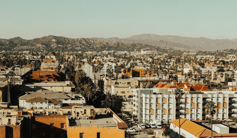 Los Angeles Welcomes Highs of 93 with Gentle Breezes