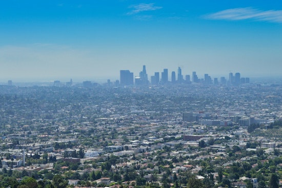 Los Angeles Welcomes Moderate Temperatures and Morning Fog, NWS Predicts Sunny Days Ahead