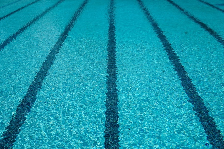 Lubbock and Longview Close Public Pools, Invest in Splash Pads Amid Budget Cuts