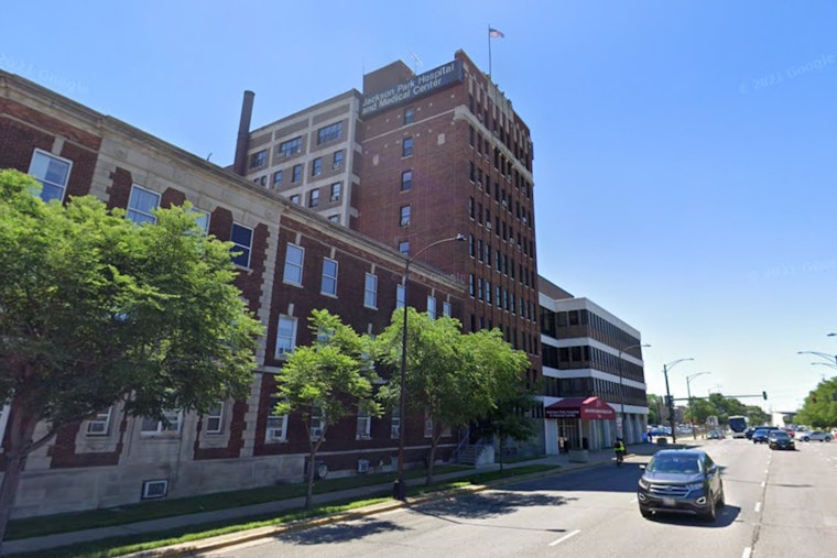 Man Dies After Being Dropped Off with Gunshot Wound at Jackson Park Hospital in Chicago