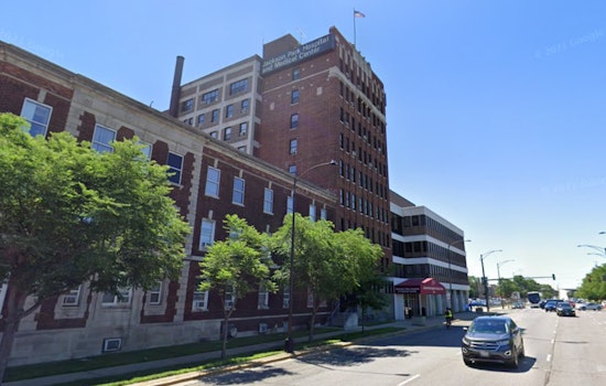 Man Dies After Being Dropped Off with Gunshot Wound at Jackson Park Hospital in Chicago