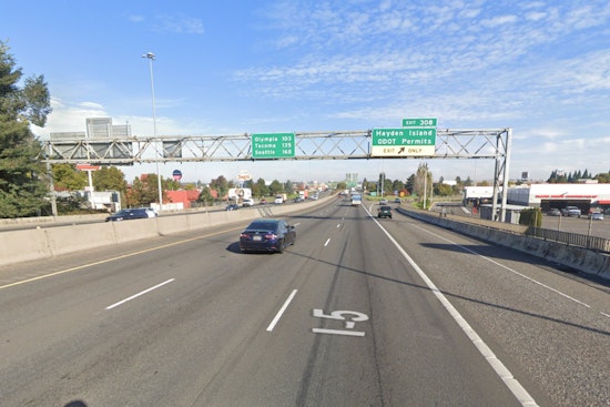 Man Dies in Single-Vehicle Crash on I-5 Northbound in Portland; Police Investigating
