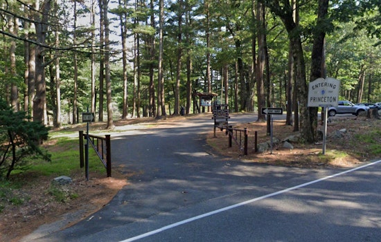Man Falls to His Death While Climbing Crow Hill Ledges in Leominster State Forest