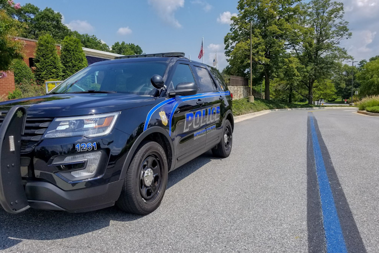 Man Fatally Shot at Columbia Mall, Suspect on the Run: Howard County Police Investigate Targeted Attack