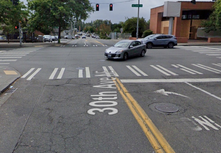 Man Fatally Struck by Vehicle in Seattle's Lake City, Police Launch Homicide Probe