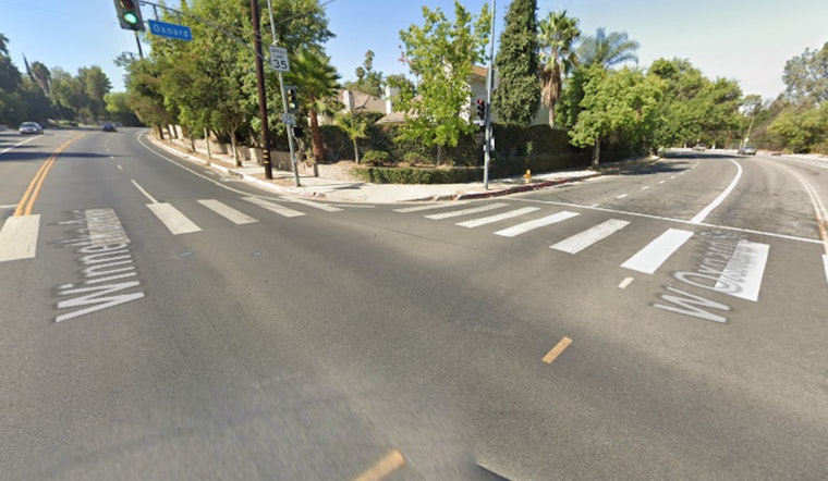 Man Found Dead from Multiple Stab Wounds in Woodland Hills, LAPD Investigating