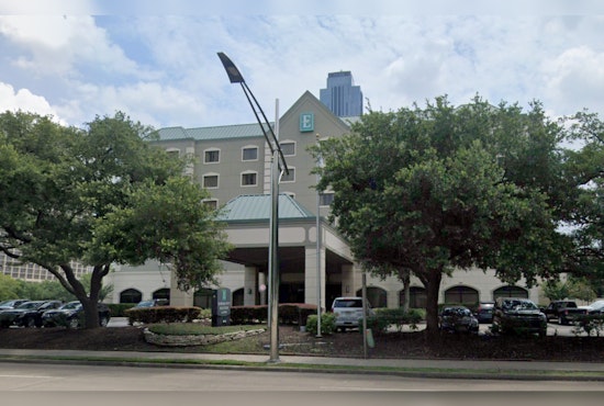 Man Found Dead With Gunshot Wound at Houston's Embassy Suites, HPD Investigating Possible Homicide