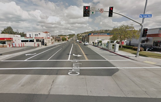 Man Hospitalized After Early Morning Stabbing in Long Beach, Suspect at Large