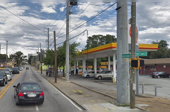 Man Hospitalized, Suspect Detained Following Stabbing on Joseph E. Lowery Boulevard in Atlanta