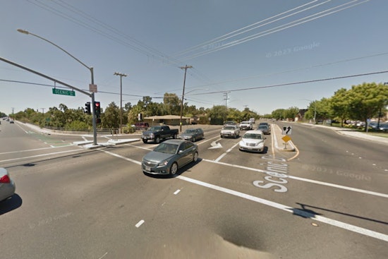 Man in His 50s Dies in Vehicle Collision with Tree on Scenic Drive in Modesto as Police Seek Witnesses
