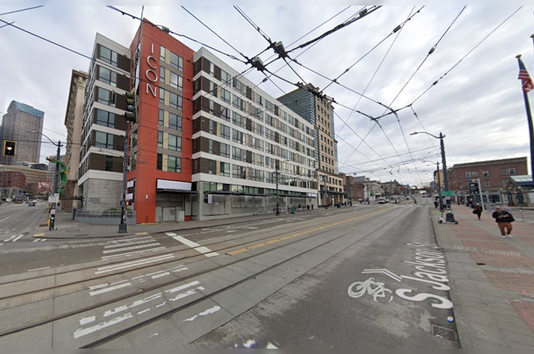 Man Injured in Shooting Incident in Seattle's Chinatown-International District, Suspect at Large