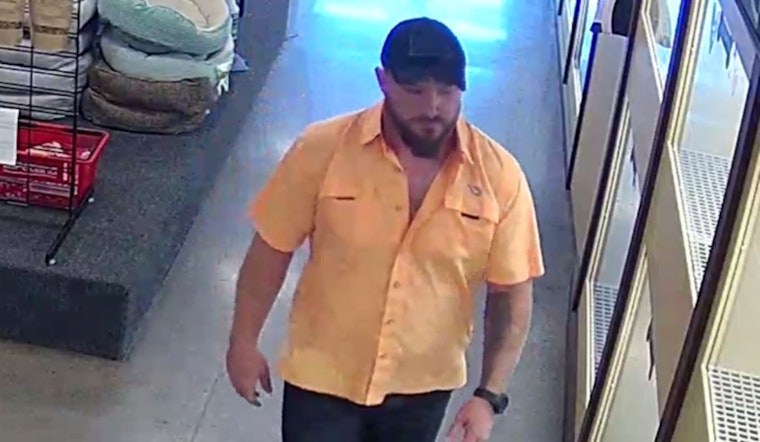 Man Sought in Murfreesboro for Allegedly Recording Woman at Plato's Closet Changing Room