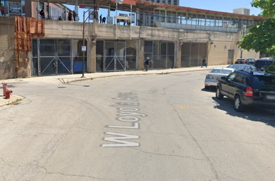 Man Stabbed on CTA Red Line Near Loyola Station in Chicago, Assailant at Large