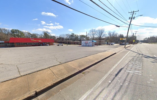 Memphis Police Officer and Civilian Hospitalized After Collision in Frayser