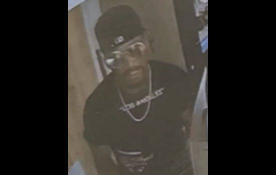 Metropolitan Police Seeks Public Help to Identify Suspect in Cellphone Case Theft on Columbia Road
