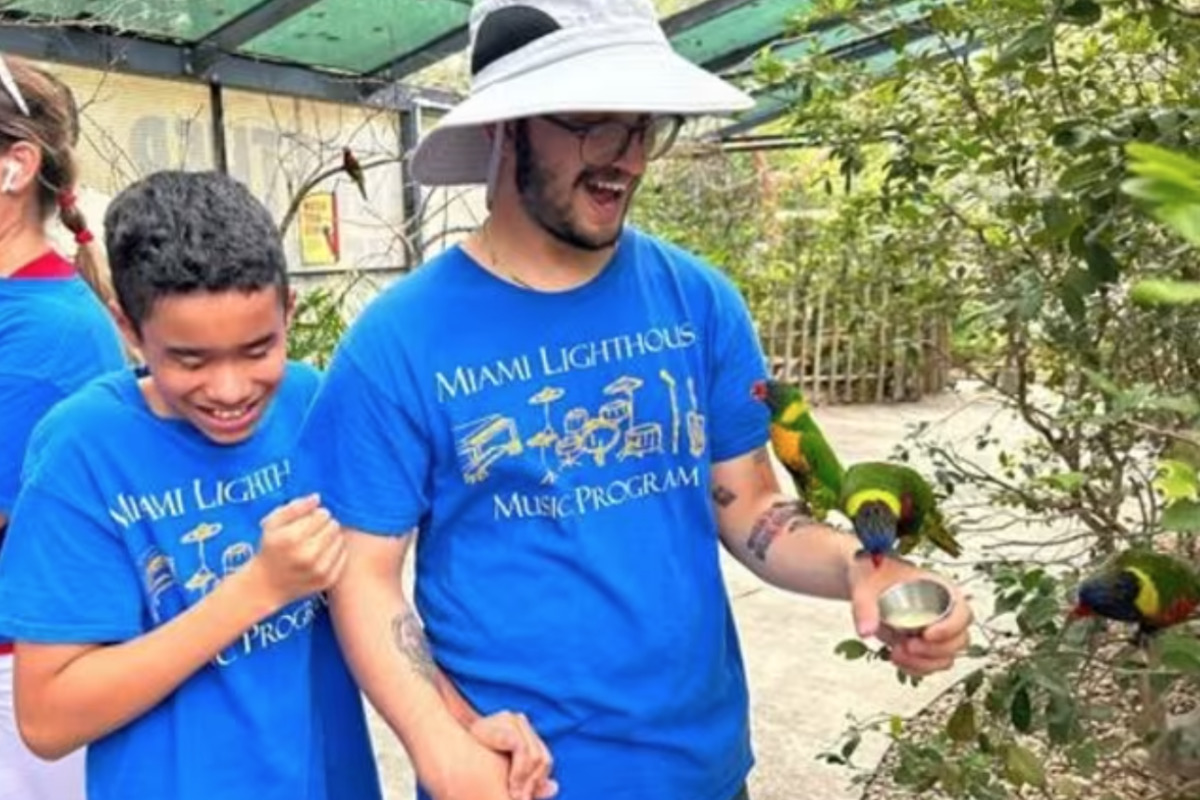 Miami Lighthouse for the Blind Students Experience Wildlife Up Close