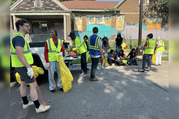 Minneapolis Unites for East Lake Street Cleanup Pioneering Urban Cleanliness through Community Effort