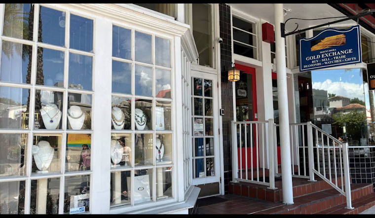 Mount Dora Police Seek Quartet Suspected in $27K Jewelry Heist at Local Shop
