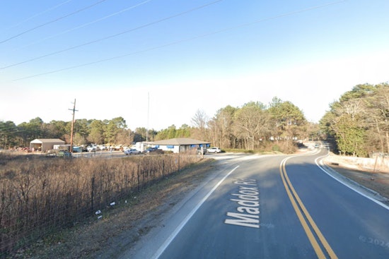 Multiple Dump Trucks Engulfed by Fire in Lithonia, DeKalb County Under Investigation